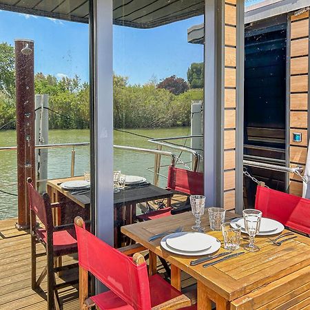 בובר Bord Du Canal Du Rhone A Sete Sur "Cesar" מראה חיצוני תמונה